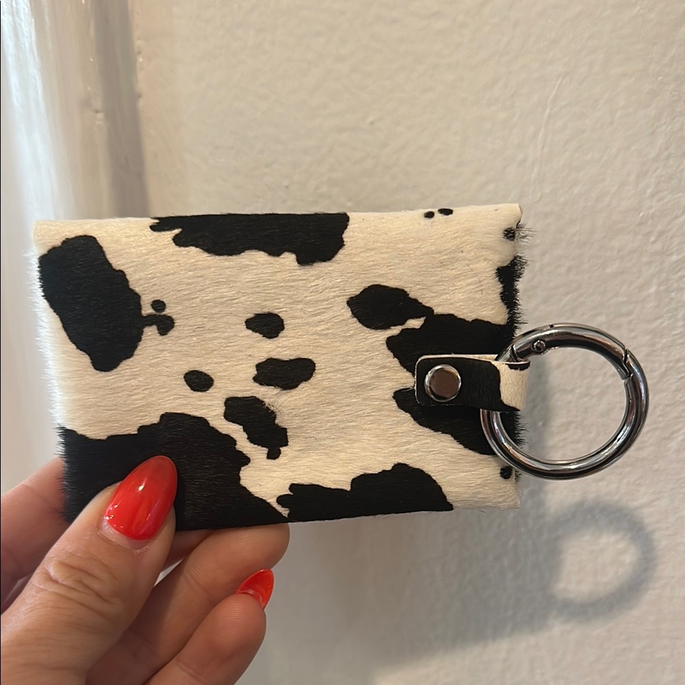 Black and White Key Card Holder with Silver Ring - Picture 3 of 4